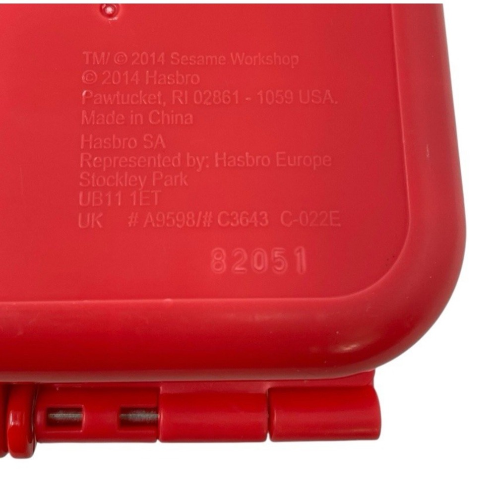 Sesame Street Elmo On The Go Letters Alphabet Learning Carry Case 2014 Hasbro - Picture 6 of 8